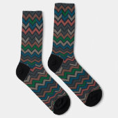 Dunkle Erde Waldlandschaft Zickzack-Chevron Socken (Rechts)