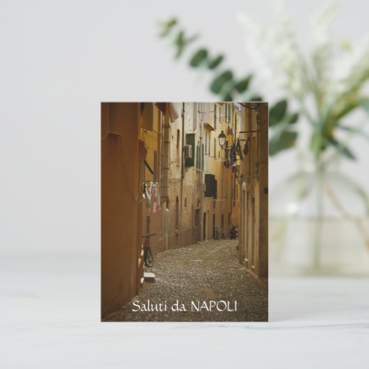 Dunkle Gasse in Neapel, Italien - Postkarte (Stehend Vorderseite)
