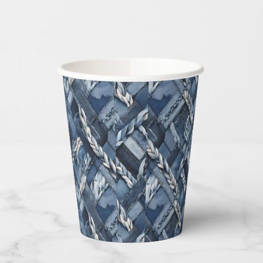 Dunkle gestörte Denim Patchwork und Braids Pappbecher (Links)