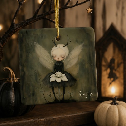 Dunkle Gothic Fee mit Blume Individuelle Name & Ja Keramikornament