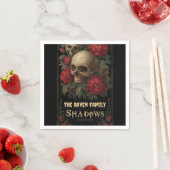 Dunkle Gotische Kunst mit Schädel, Rose und benutz Serviette (Beispiel)
