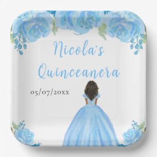 Dunkle Haut Prinzessin Blaue Florale Quinceanera Pappteller