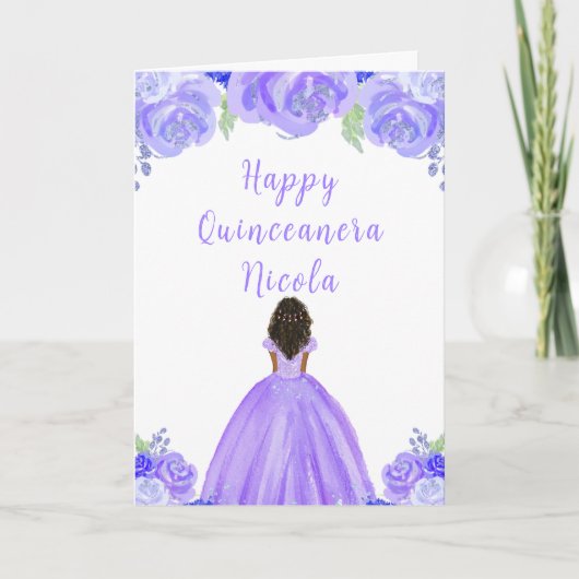 Dunkle Hautprinzessin Lila Blumenquinceanera Karte (Vorderseite)