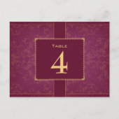 Dunkle Himbeere und goldene Tischnummer (Vorderseite)