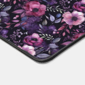 Dunkle Hütte Blütenfarben Lila und rosa Schreibtischunterlage (Ecke)