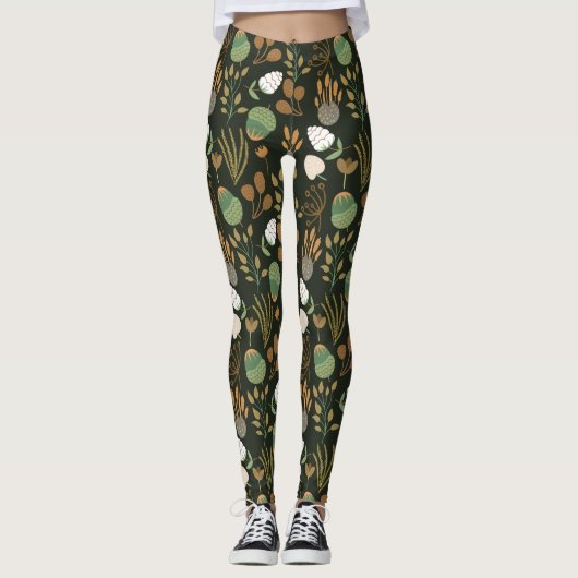 Dunkle Karotten und Nüsse Muster Leggings (Vorderseite)