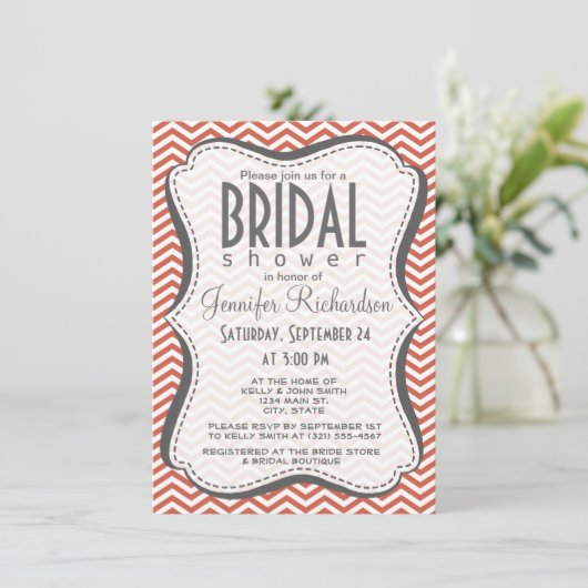 Dunkle Koralle Zickzack Einladung (Stehend Vorderseite)