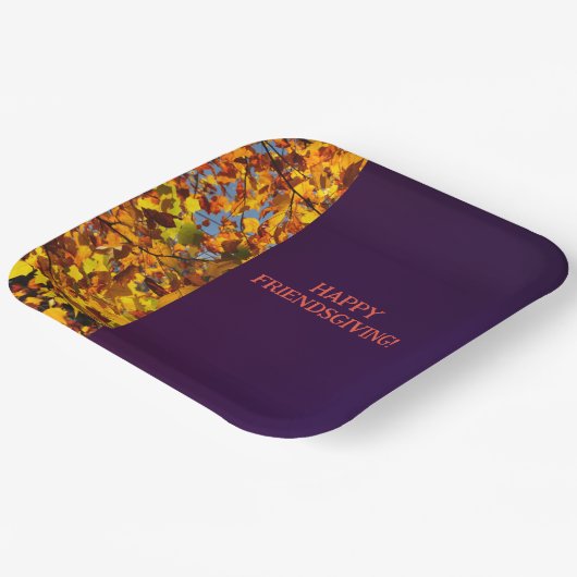 Dunkle Lila Blätter Erntedank Friendsgiving Pappteller (Gewinkelt)