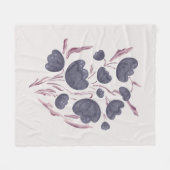 Dunkle Lila Blume Ästhetik Fleecedecke (Vorderseite (Horizontal))