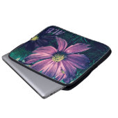 Dunkle lila Blumen Foto Art Monogramm Laptopschutzhülle (Vorne Knopf)