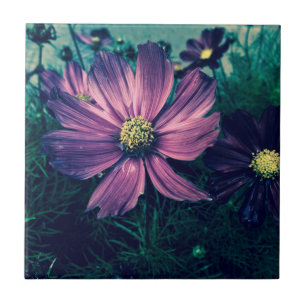 Dunkle lila Blumen Foto Kunst Fliese