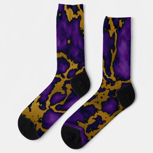 Dunkle Lila und goldene Marmortextur Socken (Linkes Detail)