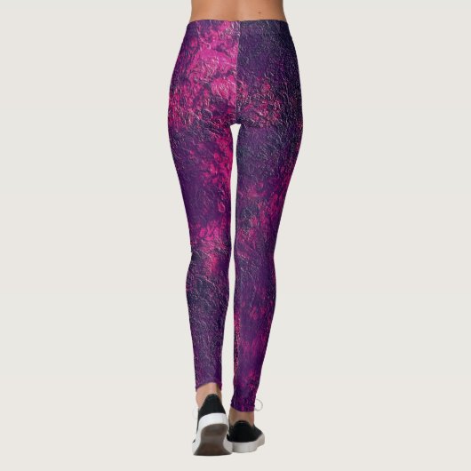 Dunkle lila violette Textur Texturtextur aus Wildl Leggings (Rückseite)