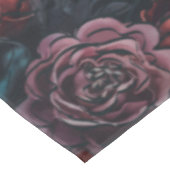 Dunkle Maroon Herbstblütenhochzeit Tischdecke (Schrägansicht)