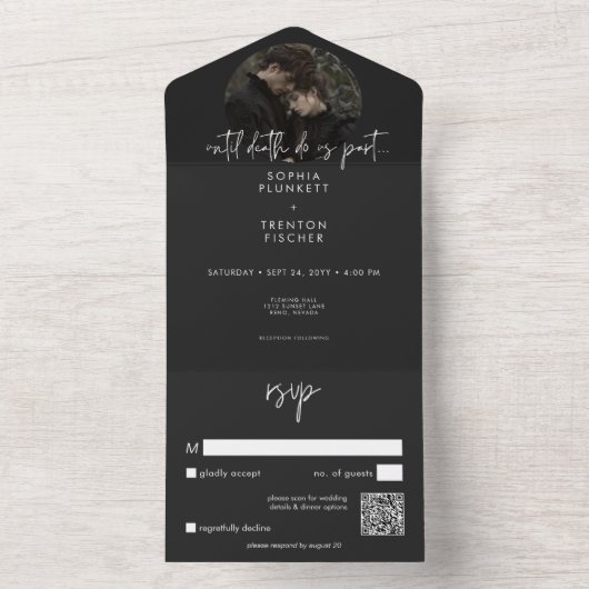 Dunkle Moody Minimal Foto QR Code Hochzeit All In One Einladung (Innen Boden)