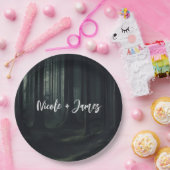 Dunkle Moody-Waldbäume bei Twilight-Hochzeit Pappteller (Party)