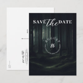 Dunkle Moody-Waldbäume bei Twilight Save the Date Ankündigungspostkarte