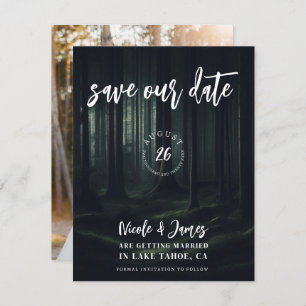 Dunkle Moody-Waldbäume bei Twilight Save the Date Einladung