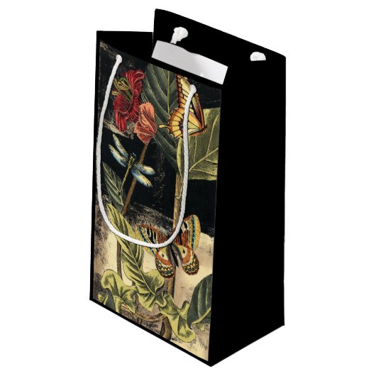 Dunkle Naturlandschaft durch Vision Studio Kleine Geschenktüte (Rückseite Schrägansicht)