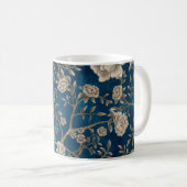 Dunkle Navy Chinoiserie Blume & Grüne Kaffeetasse (VorderseiteRechts)