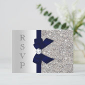 Dunkle Navy-Imitate Bow Silver-Sequenzen Diamond-U RSVP Karte (Stehend Vorderseite)