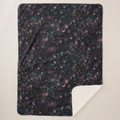 Dunkle Orchidee Maximalistischer Gotischer Floral  Sherpadecke (Vorderseite)