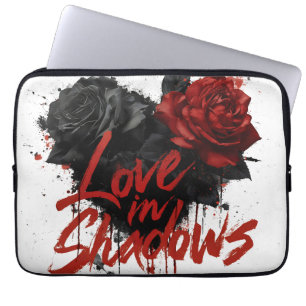 Dunkle Romance Grafik mit Schwarz und Rote Rosen Laptopschutzhülle