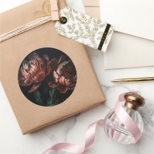 Dunkle romantische Blumen Hochzeitsdusche Runder Aufkleber