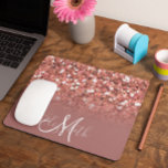 Dunkle Rose Gold Glitzer Bling Personalisiert Mousepad<br><div class="desc">Dieses Design enthält keinen Glitzer oder keine Sequenzen. Es kann in dem Bereich personalisiert sein, der durch das Ändern des Fotos und/oder Textes zur Verfügung gestellt wird. Sie können auch angepasst werden, indem Sie auf Vorlage personalisieren klicken und dann auf die Schaltfläche klicken, um weitere Optionen anzupassen, um die Hintergrundfarbe...</div>