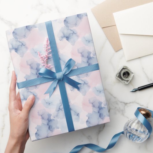 Dunkle Rose und blaue Aquarellfarbe Abstrakt Geschenkpapier (Schenken)