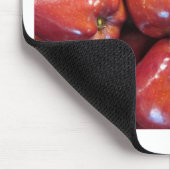 Dunkle rote Äpfel Mousepad (Ecke)
