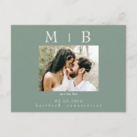 Dunkle Sage Couple Foto Wedding Save the Date