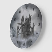 Dunkle Schlossmauer Große Wanduhr (Winkel)
