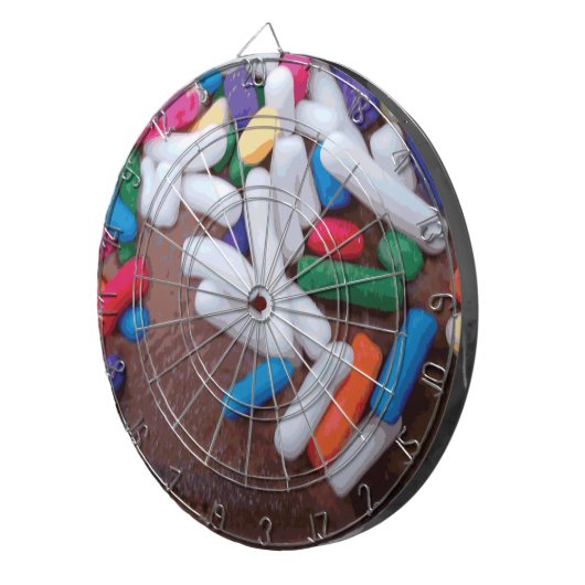 Dunkle Schokolade Eiscreme mit Regenbogensprinklen Dartscheibe (Vorderseite rechts)