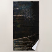 Dunkle Seite 4 btcna Strandtuch (Vorderseite)