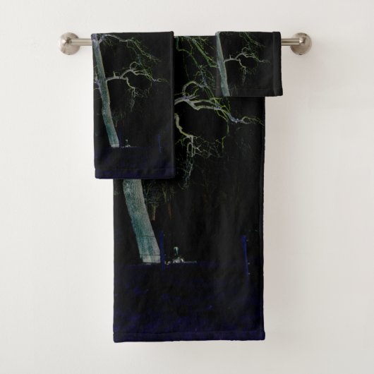 Dunkle Seite 8 btcnm Badhandtuch Set (Insitu)