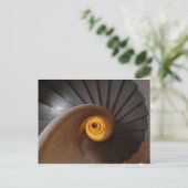 Dunkle Spiraltreppen Foto Postkarte (Stehend Vorderseite)