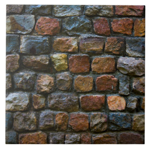 Dunkle Steinmauer  Fliese