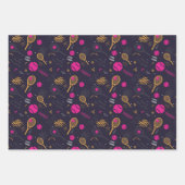 Dunkle Tennismuster auf Geschenkpapier Set (Vorderseite 3)