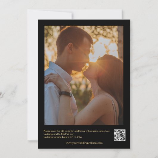 Dunkle Tulips Erdbeeren Foto QR Code Hochzeit Einladung (Rückseite)