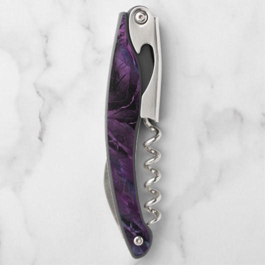 Dunkle Violette Lila Abstrakte Feather Textur Kellnermesser (Rückseite)