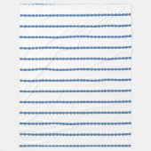 Dunkle Wedgewood Blau-Kamm-Muscheln auf Weiß Fleecedecke (Vorderseite)