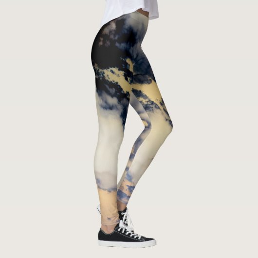 Dunkle Wolken Leggings (Rechts)