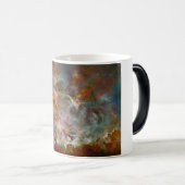 Dunkle Wolken von Carina Nebula Hubble Space Verwandlungstasse (VorderseiteRechts)