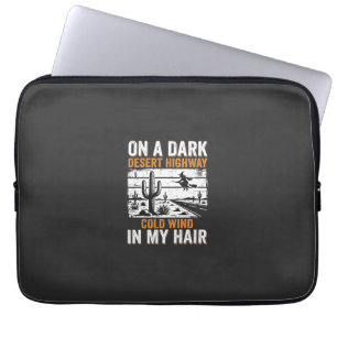 Dunkle Wüstenstraße-Kakteen-Sonnenuntergang-Design Laptopschutzhülle