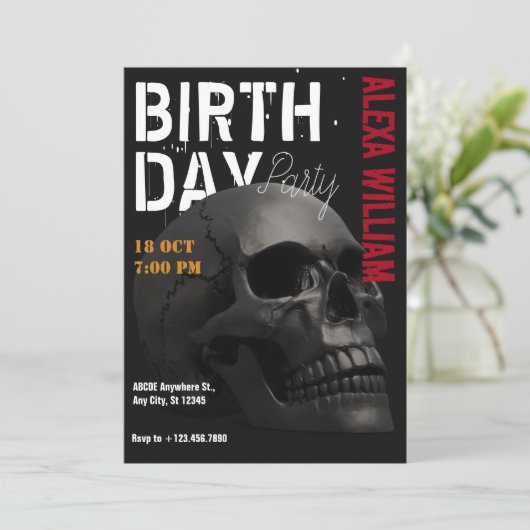 Dunkler ästhetischer Schädel Geburtstag Einladung (Stehend Vorderseite)