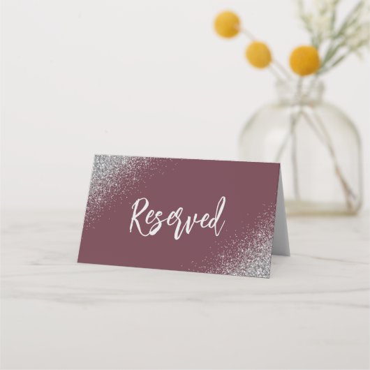 Dunkler Burgund Silver Glitzer vorbehalten Hochzei Platzkarte (Vorderseite)