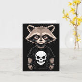 Dunkler Emo-Waschbär mit Totenkopf im Punk-Stil Al Karte (Gelbe Blume)