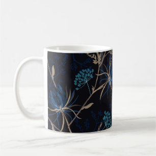 Dunkler Garten: Monochrome blaue Blüten Kaffeetasse