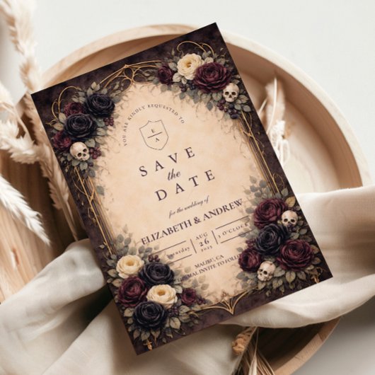 Dunkler gotischer Totenkopf Blumenhochzeit Save The Date